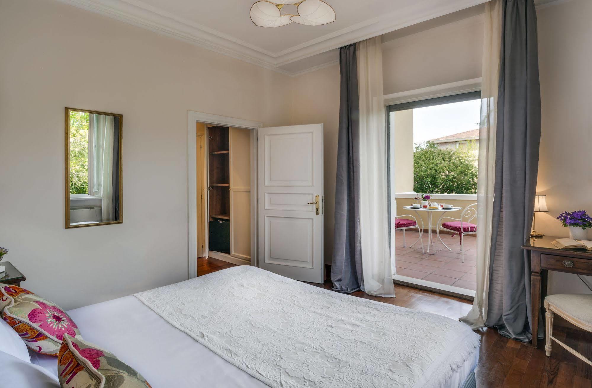 La Hotel 3*